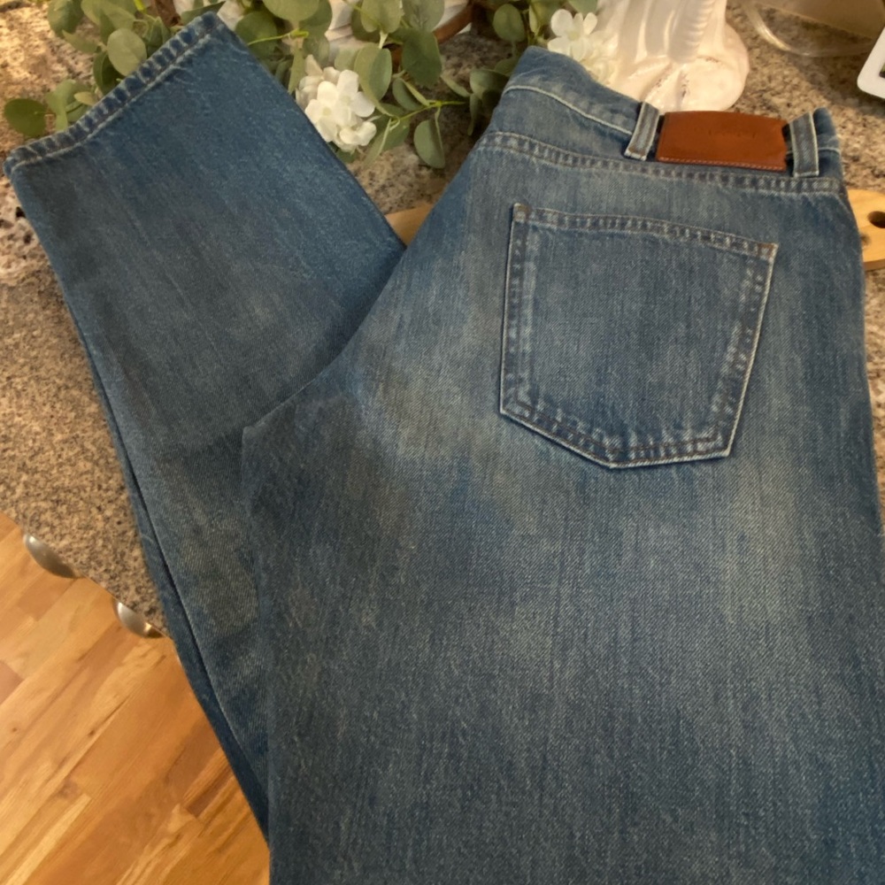 Men’s Gucci light wash Jeans 100% Authentic